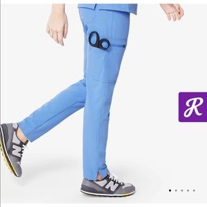 🌟 FIGS PO#1568 Medium Tall Ceil Blue Yola Skinny Scrub Pants - $36! 🌟